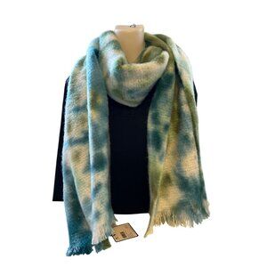 Laundry by Shelli Segal Women’s Tie-Dye  oversized scarf 82”long by 16”wide NWT